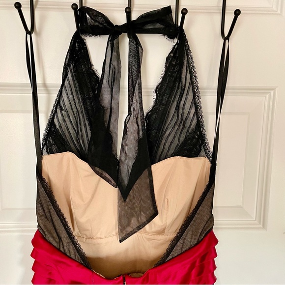 NWT BCBG Floor length red and black tulle gown size 2 - Picture 10 of 13